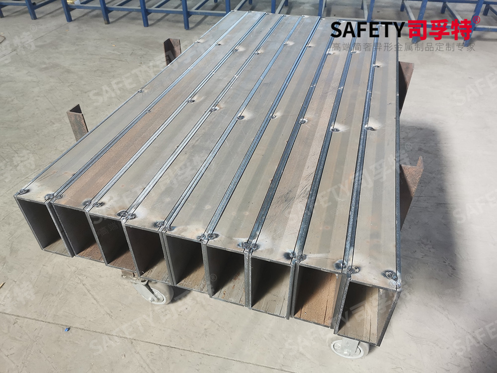 現(xiàn)代通透建筑——精制鋼(精制鋼)是最佳表現(xiàn)形式(圖4) 5.jpg