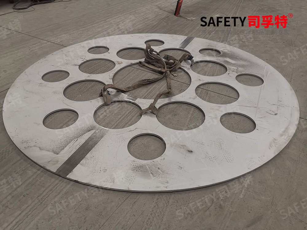 司孚特專業不銹鋼護欄立柱、不銹鋼駁接、玻璃夾具、不銹鋼精致鋼圓管方管生產廠家(圖1) 1 (12).jpg