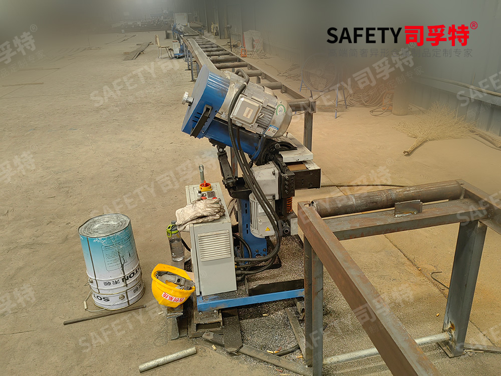 如何保證精致鋼的90度直角?#精制鋼# #精致鋼廠家# #幕墻直角鋼方管# #精致鋼#什么是精制鋼(圖5) S-813已用25.jpg