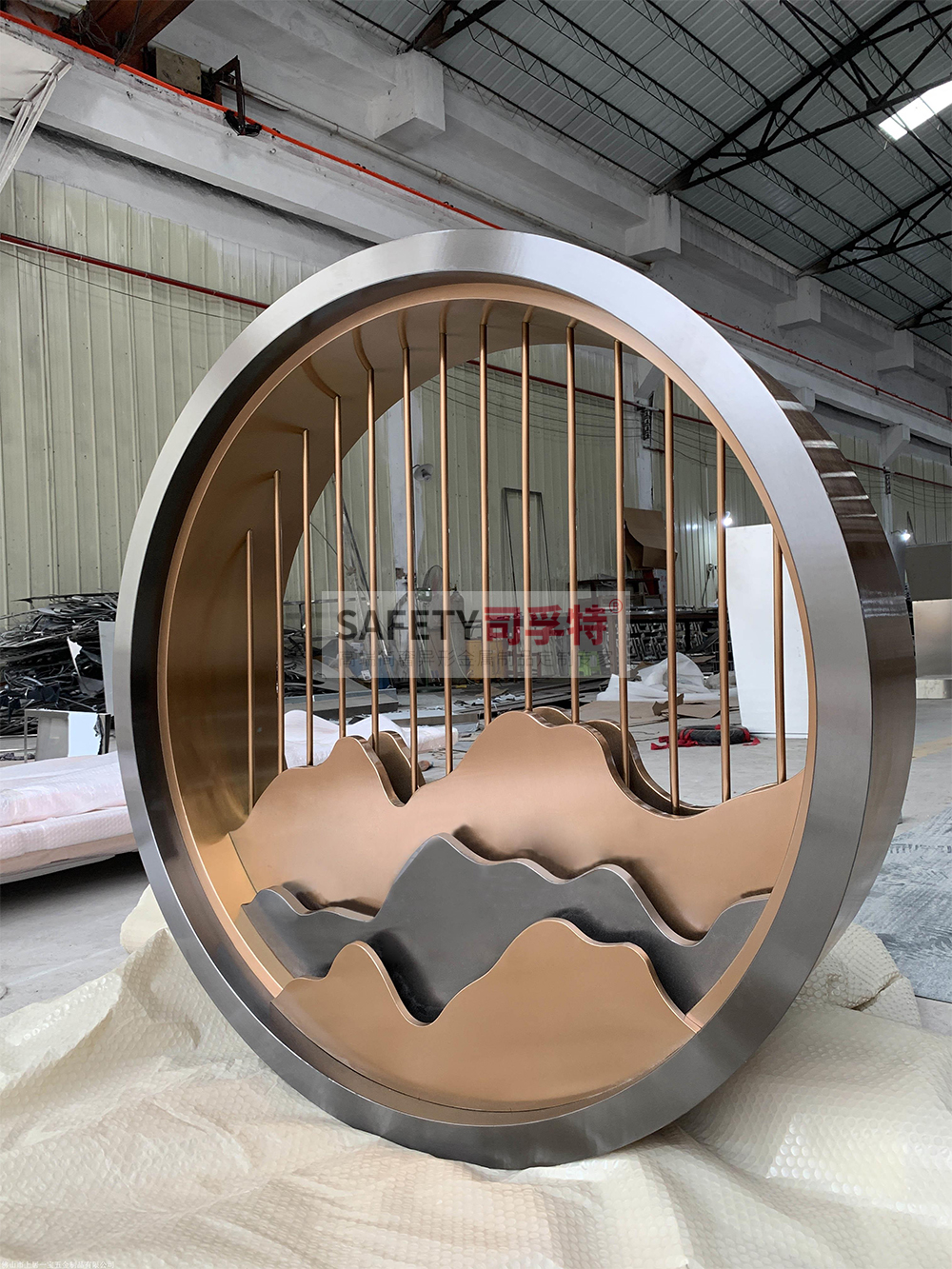 金屬屏風（不銹鋼屏風、鋁雕屏風）安裝過程和步驟講解(圖5)