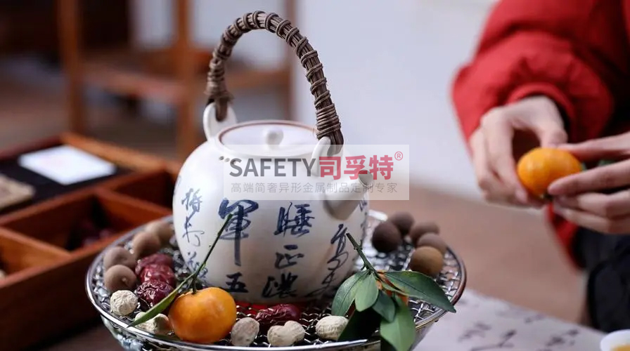 圍爐煮茶成民宿招牌項(xiàng)目，文旅行業(yè)需要“儀式感消費(fèi)”[司孚特精制鋼圍爐](圖2)